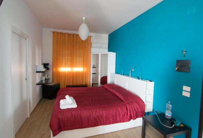 景色の見えるスタンダード４人部屋, B&b Vista Sul Mare