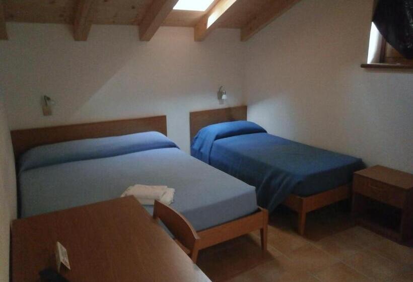 חדר סטנדרט לשלושה, Ai Vecchi Molini