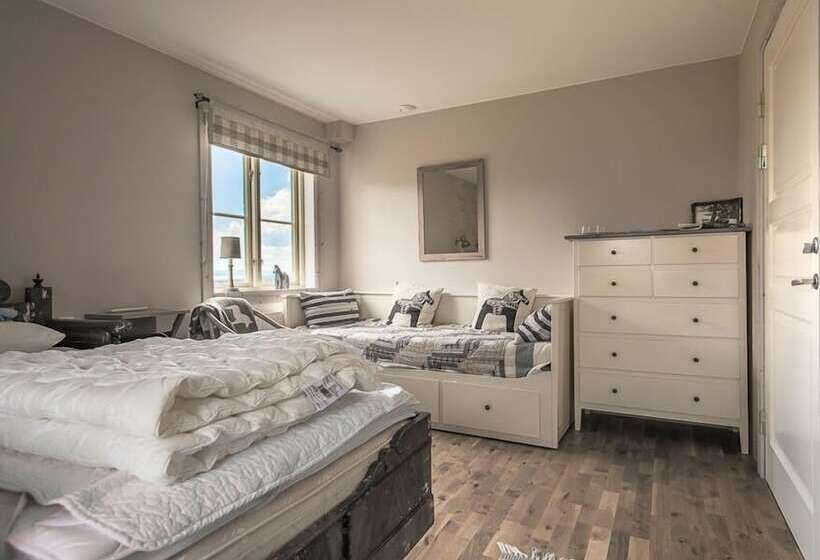 חדר משפחתי חדר אמבטיה משותף, Backlund Boende I Dalarna