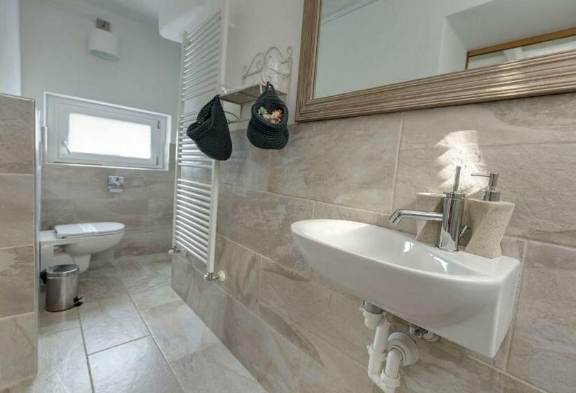 غرفة قياسية, Essentia Guest House