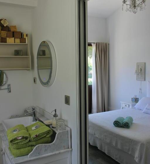 غرفة قياسية, Mas De Rique