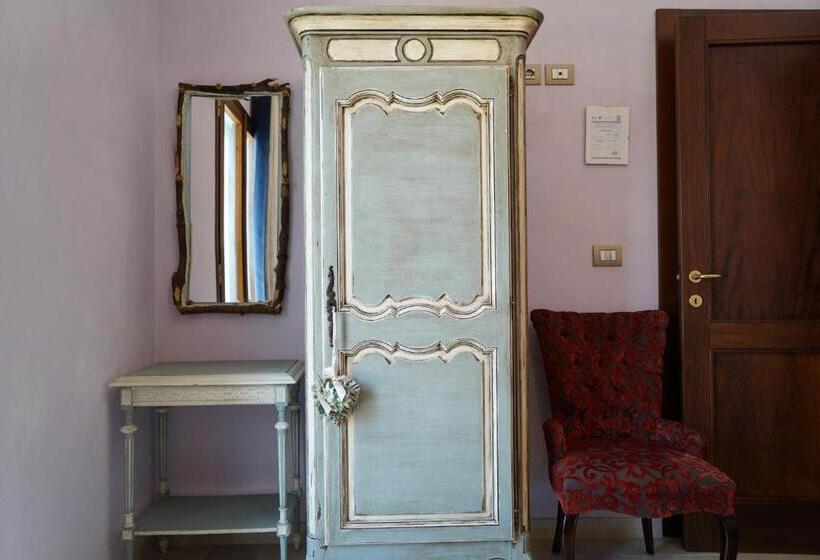 חדר בסיסי, Masseria Le Terrazze Di Serranova