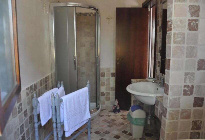 חדר בסיסי, Masseria Le Terrazze Di Serranova