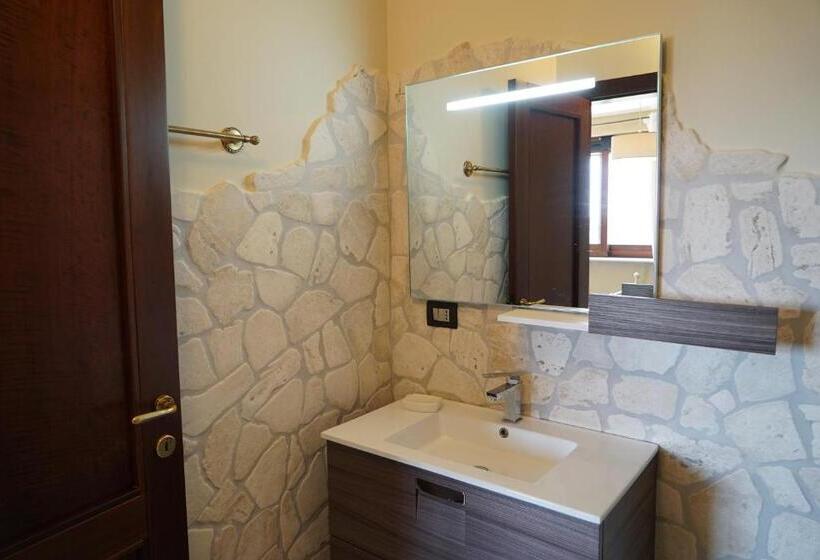 חדר אקונומי, Masseria Le Terrazze Di Serranova