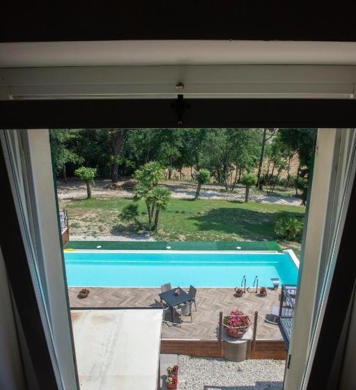 غرفة قياسية ثلاثية, Tenuta Villa Colle Sereno