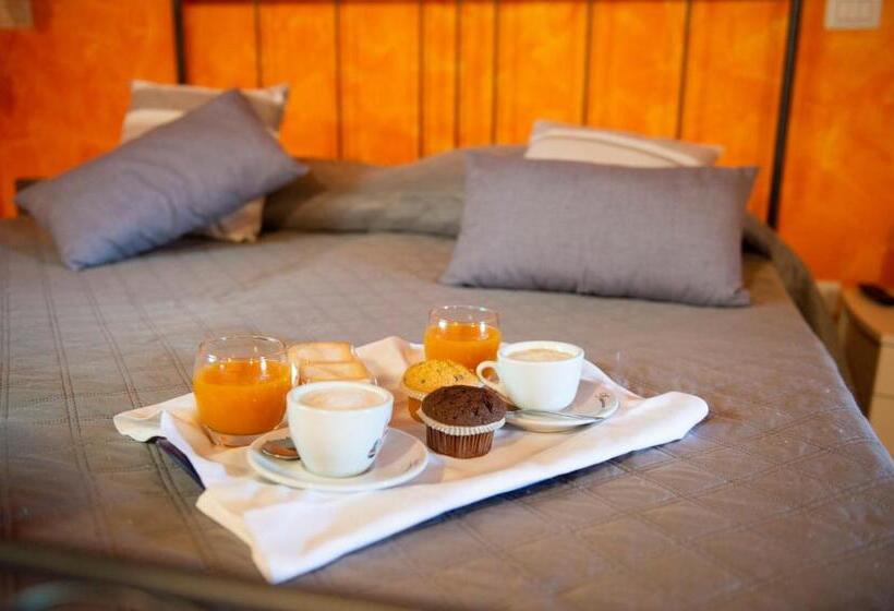 غرفة ديلوكس ثلاثية, Tenuta Villa Colle Sereno