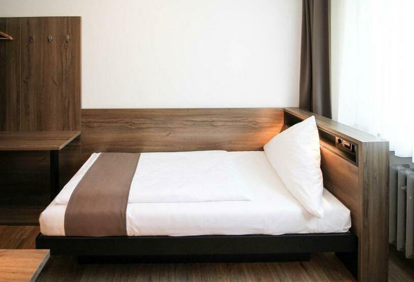 标准单人间, Center Hotel Essen