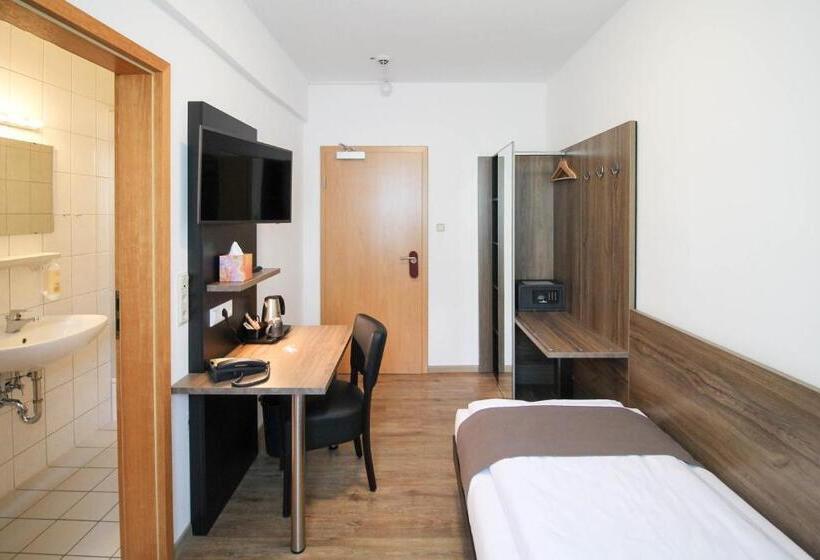 标准单人间, Center Hotel Essen
