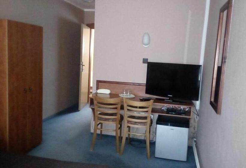 غرفة قياسية, Garni Hotel Anne Mary