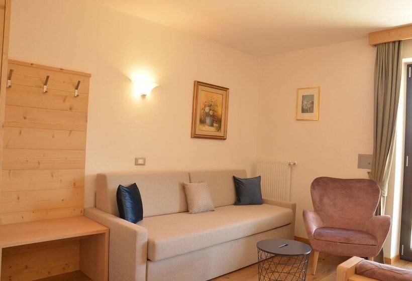 Апартаменты 1 Спальня, Karin