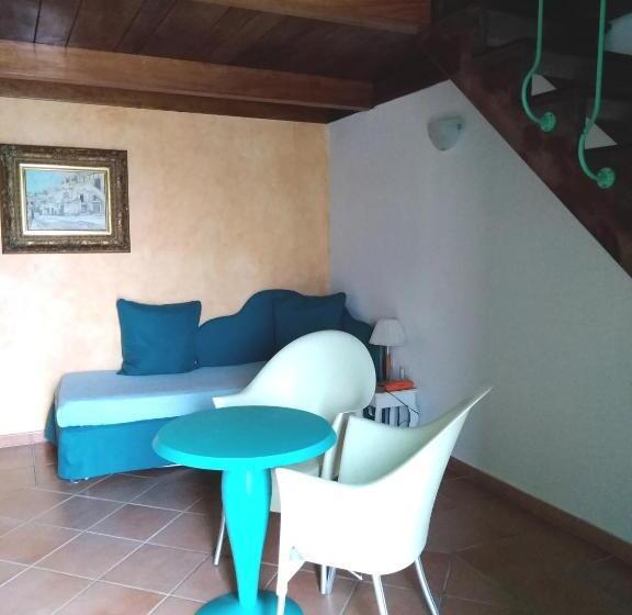 스탠다드 트리플 룸, La Corricella