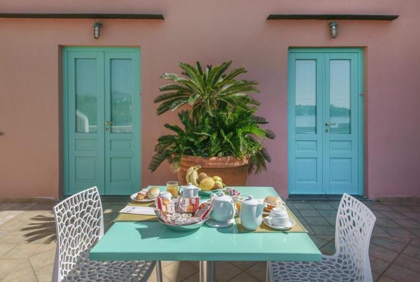 غرفة قياسية, La Corricella