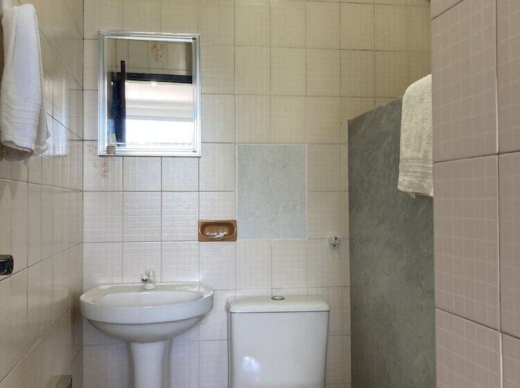 Апартаменты Economy 1 Спальня, Ostrão