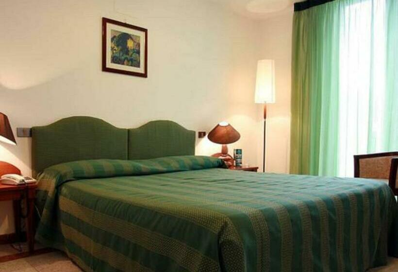 חדר סטנדרט, Ristorante Paradiso