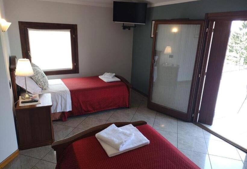 Номер Стандарт, Ristorante Regina