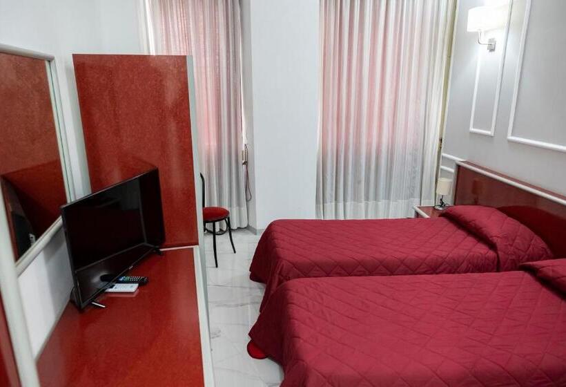 חדר סטנדרט, Sica