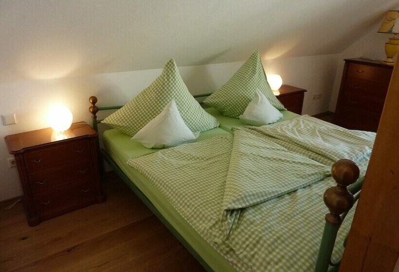 1 Yatak Odalı Daire, Stuub Jostal