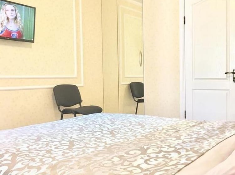 اتاق راحتی, Vilari Odessa