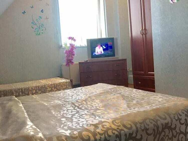 اتاق استاندارد سه نفره, Vilari Odessa