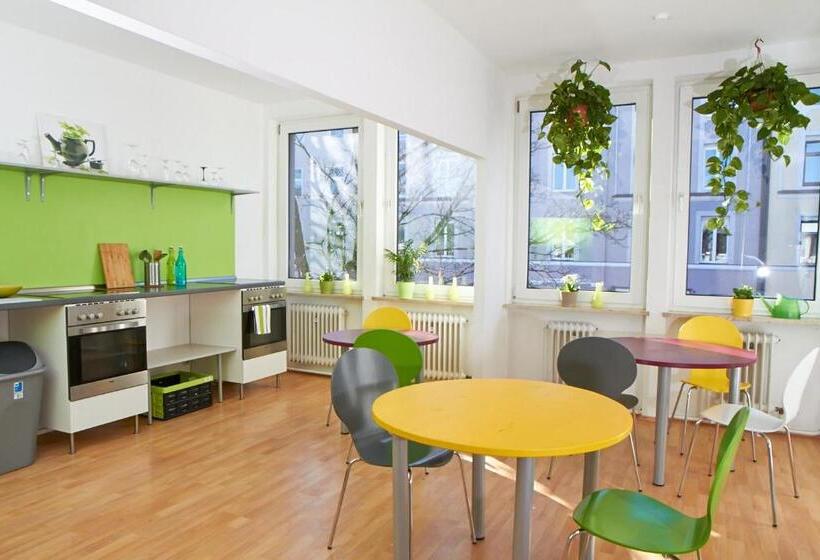 带共用浴室的标准房间, Pm Rooms Hostel