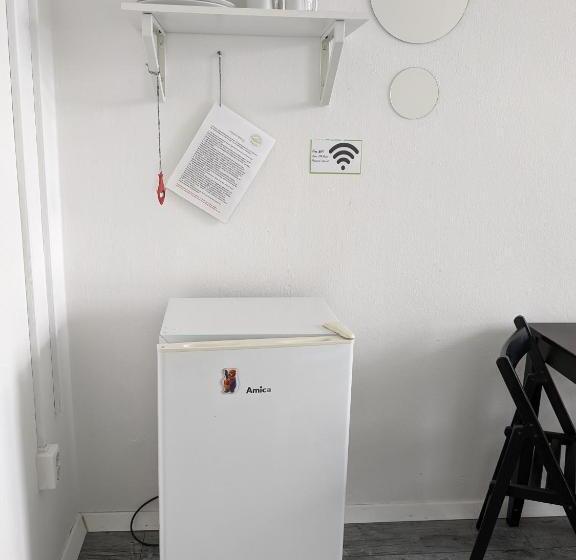 带共用浴室的标准房间, Pm Rooms Hostel