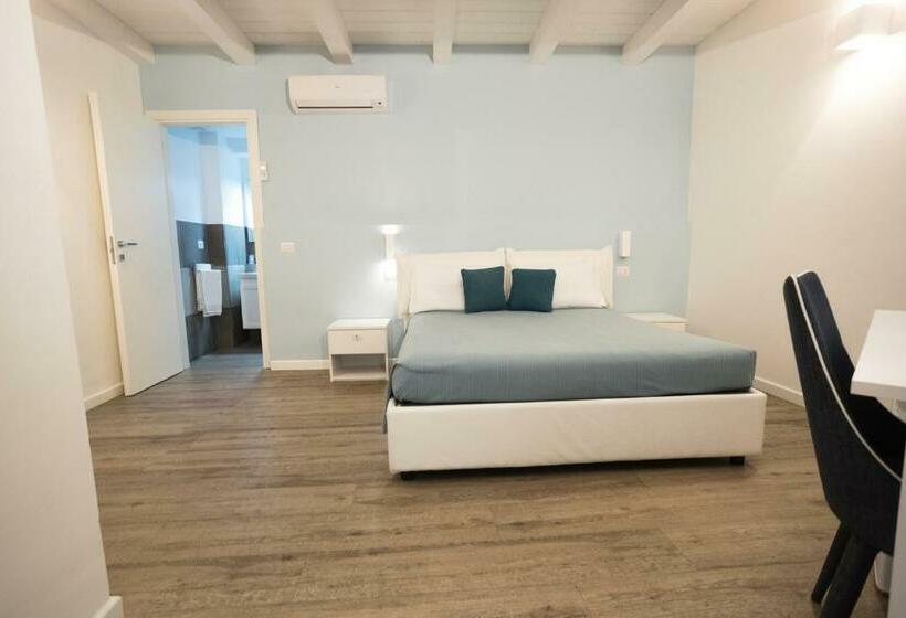 Классический Номер, Aras Hotel Boutique