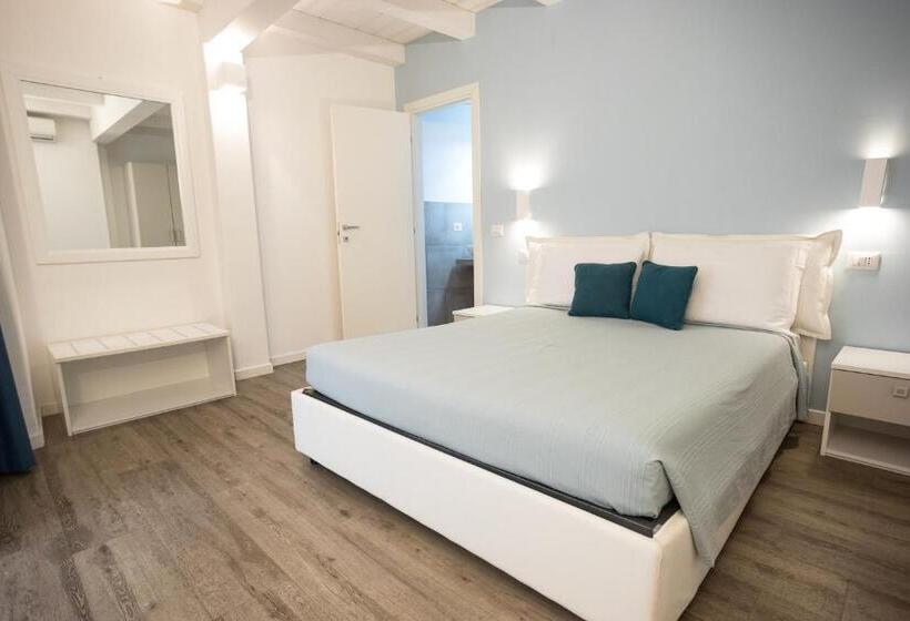 Классический Номер, Aras Hotel Boutique