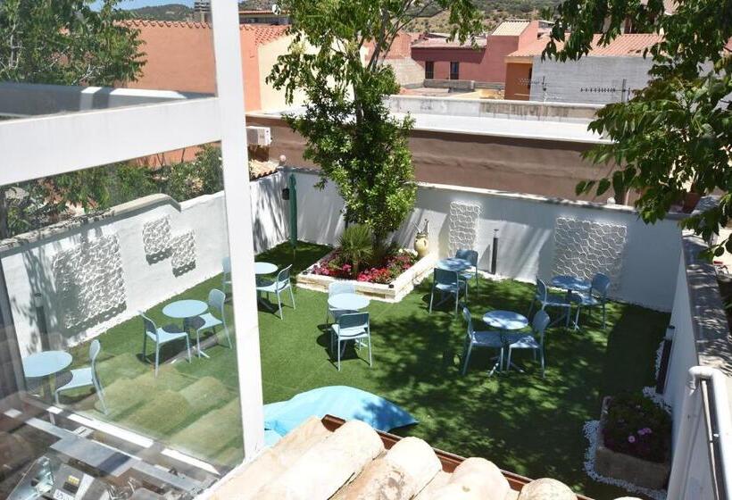 Номер Superior Вид на Сад, Aras Hotel Boutique