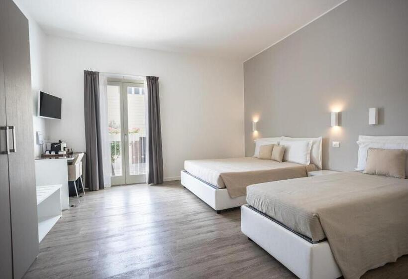 Номер Deluxe Вид на Город, Aras Hotel Boutique