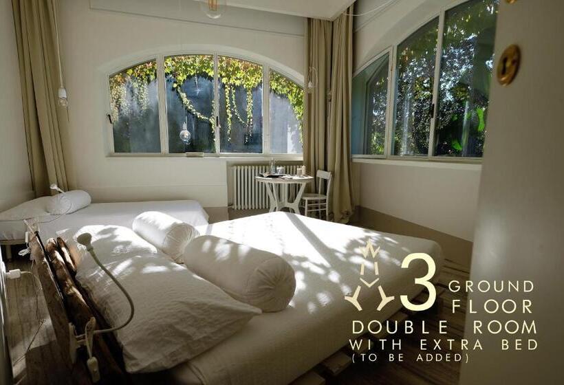اتاق استاندارد, B&b A Piazza Del Gesù