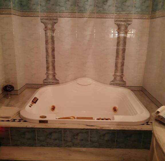 חדר סטנדרט עם מיטת קינג, B&b Villa Giovanni