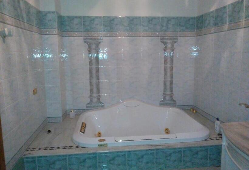 חדר סטנדרט עם מיטת קינג, B&b Villa Giovanni