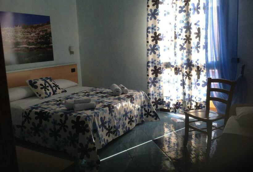 スタンダードトリプルルーム, Le Cale