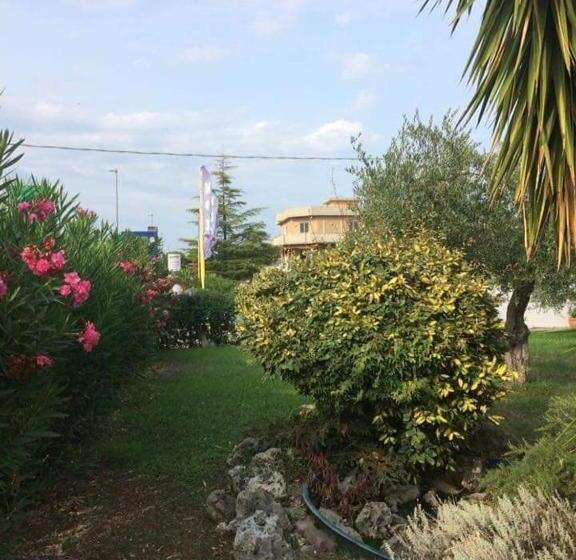 Pokój Standard Trzyosobowy, Ma.di Bb