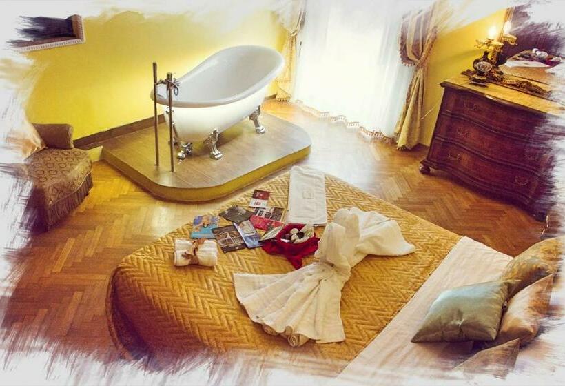 اتاق لوکس, Napoli Retro