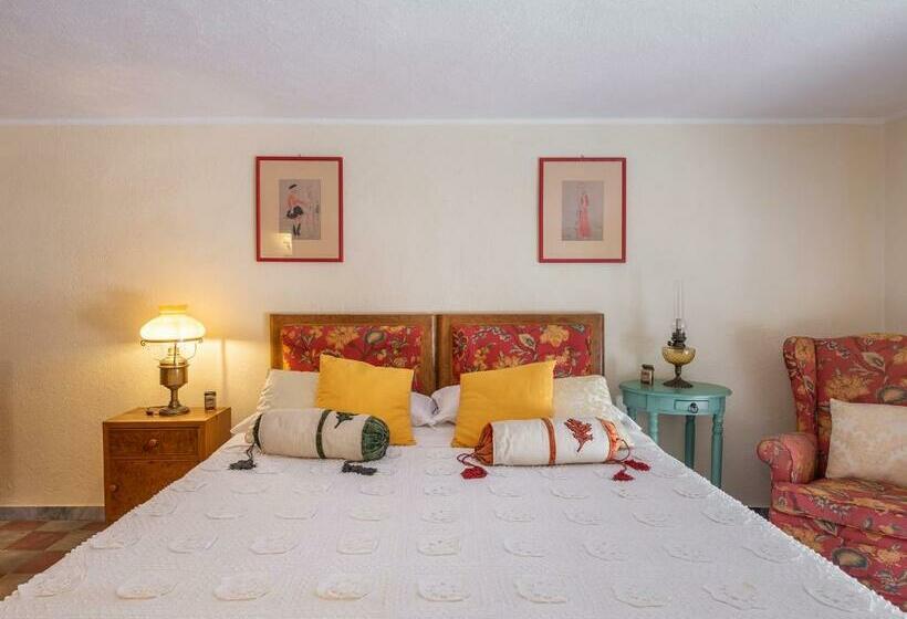 חדר אקונומי, Palazzo Santa Caterina