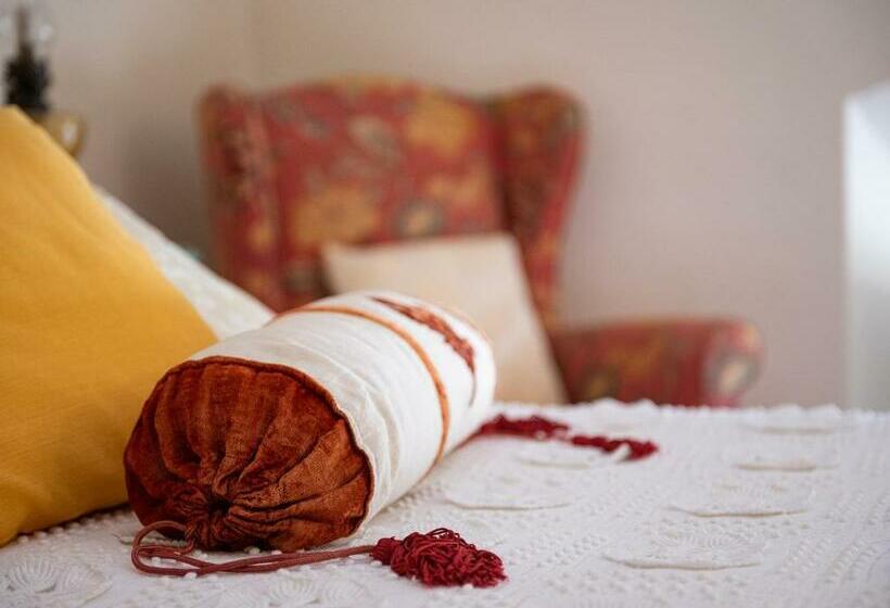 חדר אקונומי, Palazzo Santa Caterina