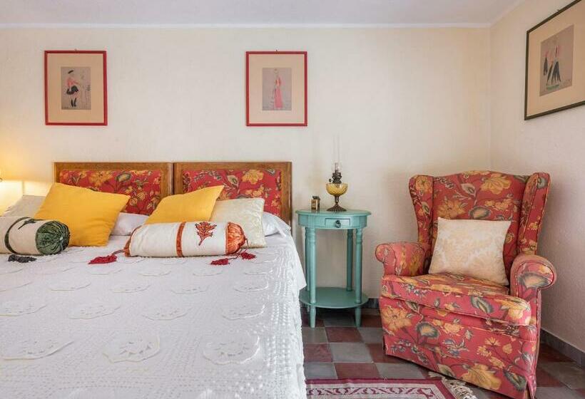 חדר אקונומי, Palazzo Santa Caterina