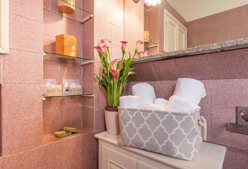 חדר סטנדרט לארבעה, Palazzo Santa Caterina