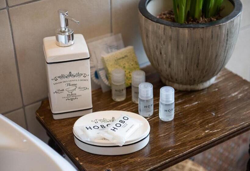 Standard room with outdoor bath, Palazzo Santa Caterina