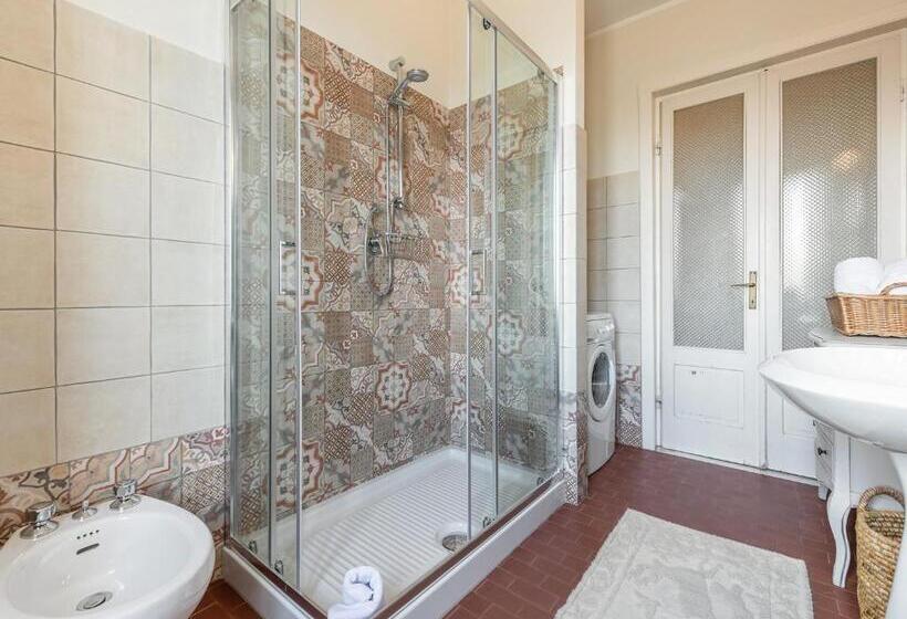 Standard room with outdoor bath, Palazzo Santa Caterina