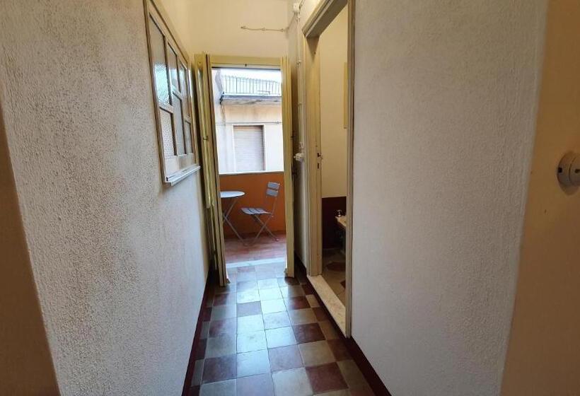 דירת חדר, Palazzo Santa Caterina