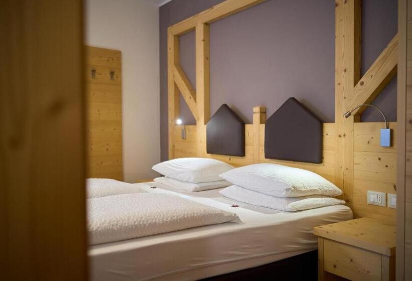 إستوديو ديلوكس, Dolcevita Ambiez B&b