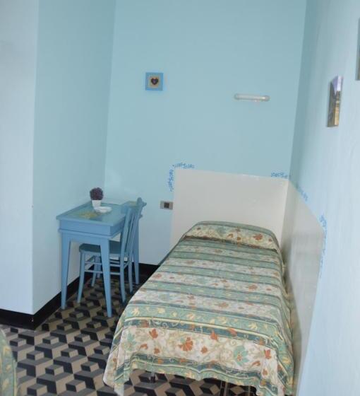 スタンダードトリプルルーム, Albergo Pensione Bartoli