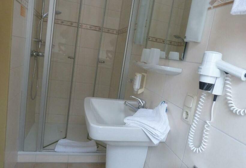 اتاق استاندارد, Brandaris