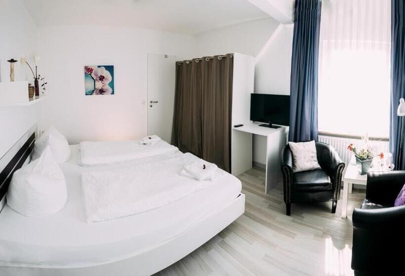 اتاق استاندارد, Brandaris