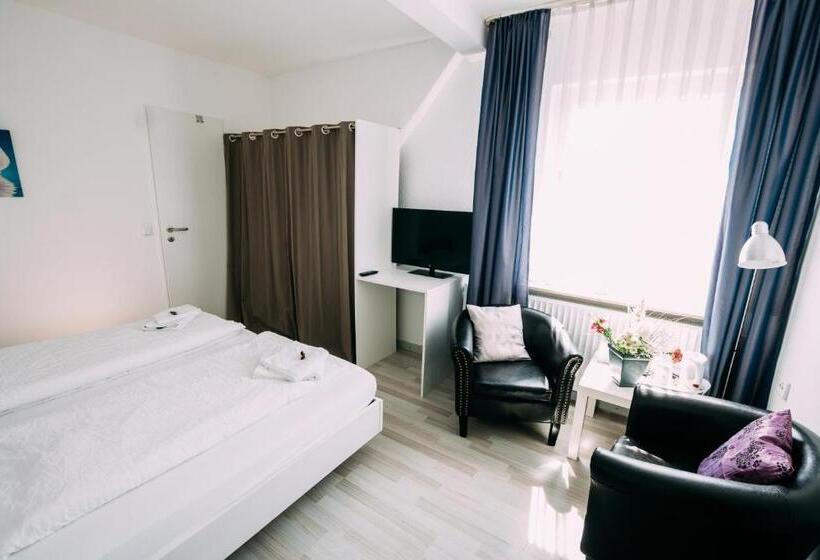 اتاق عادی, Brandaris