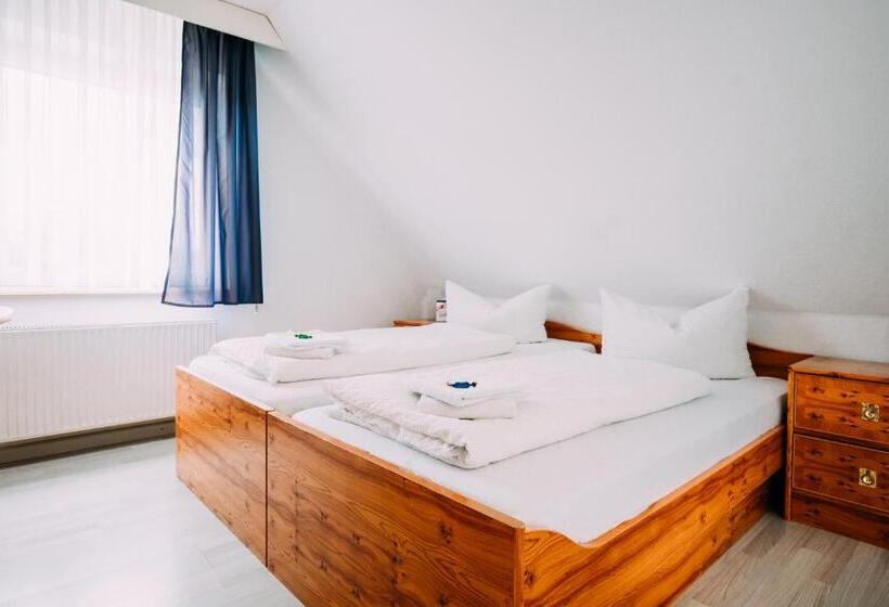 اتاق عادی, Brandaris