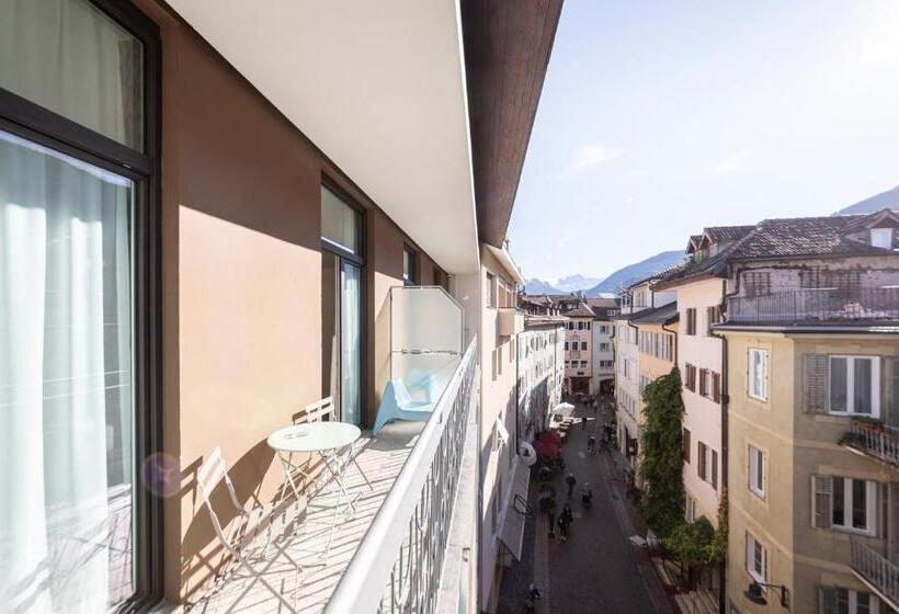 اتاق لوکس با بالکن, Stay Cooper L Capitol Rooms