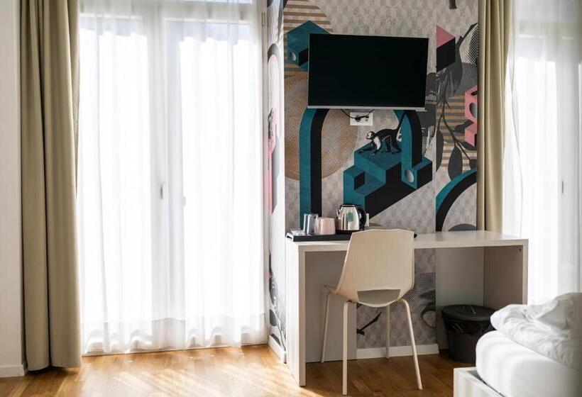 اتاق لوکس با بالکن, Stay Cooper L Capitol Rooms